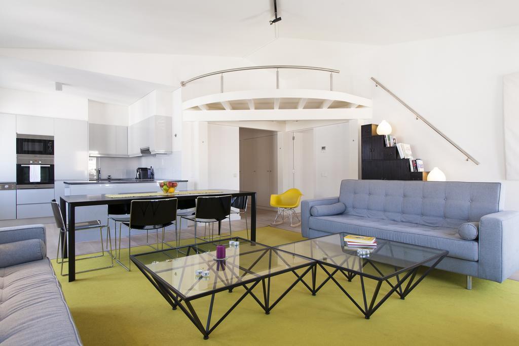 Joivy Lux And Spacious 1Br Home With Huge Terrace, 5Mins To Academy Of Sciences Lisboa Habitación foto