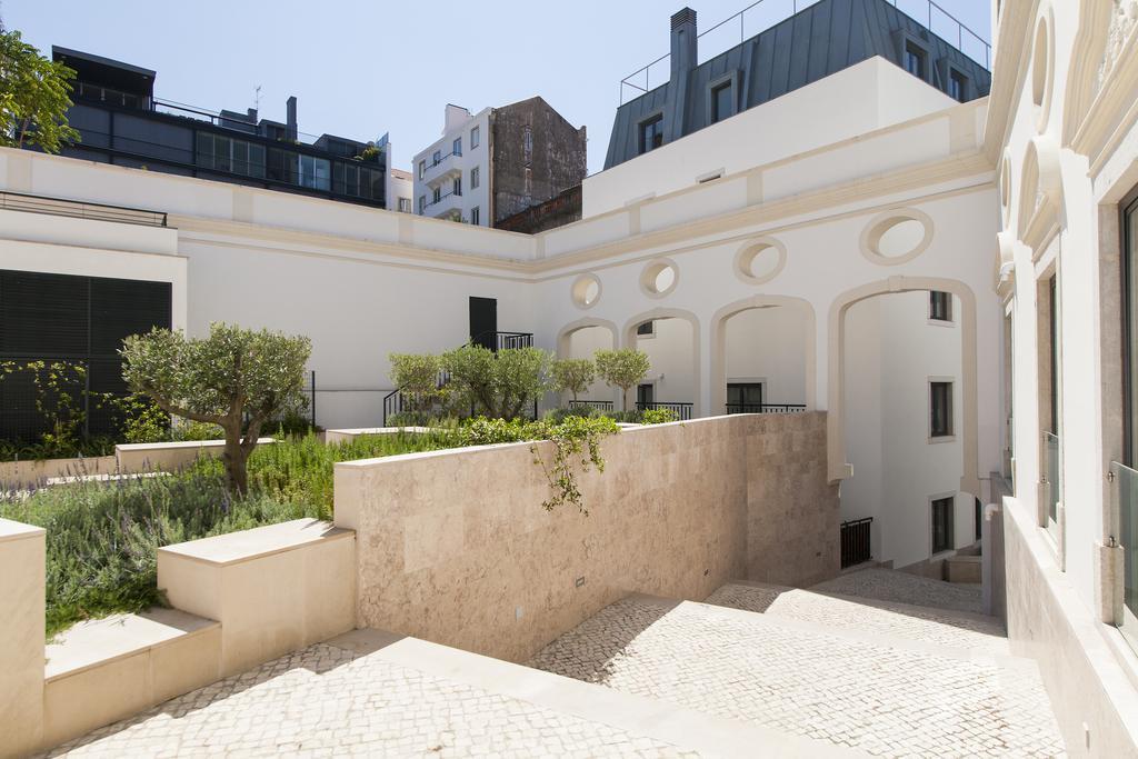 Joivy Lux And Spacious 1Br Home With Huge Terrace, 5Mins To Academy Of Sciences Lisboa Habitación foto